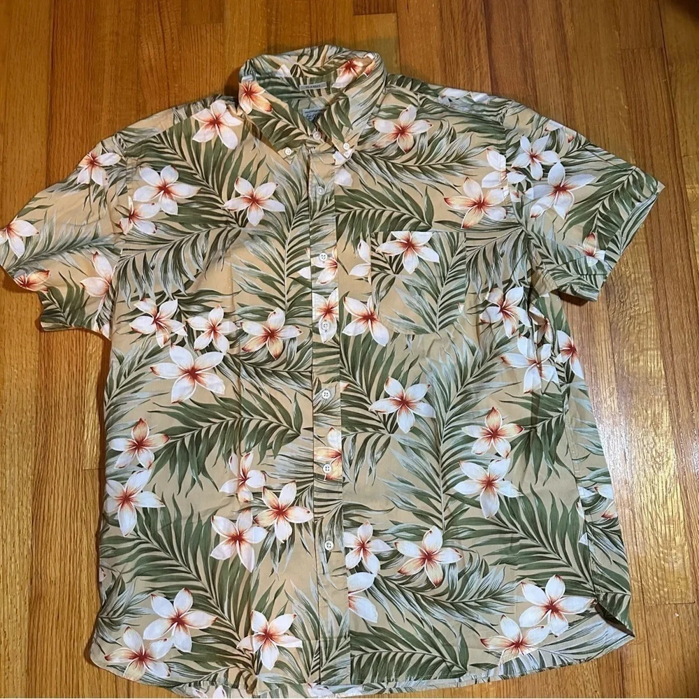 J. Crew Short-sleeve Floral classic fit shirt Size XL (e5